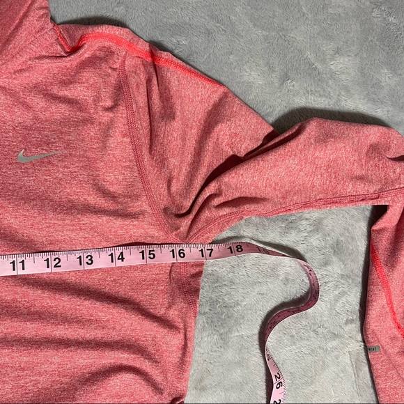 Nike Dri Fit Quarter Zip - Picture 5 of 6